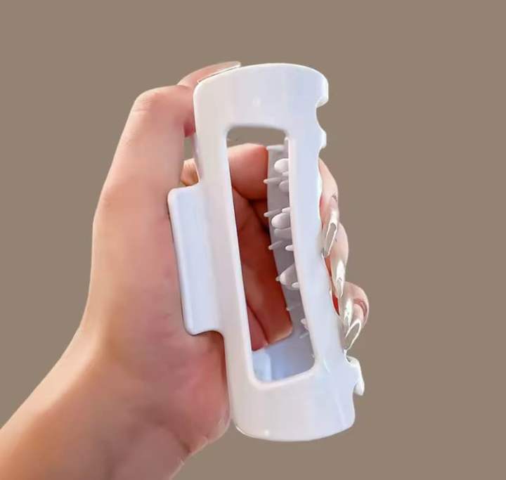 Safe%20Soft%20Silicone%20Shark%20Clip%20Anti%20Collision%20Protection%20for%20The%20Back%20of%20The%20Head%20Anti%20Fall%20Women's%20Hair%20Clip%20Advanced%20Feeling%20-%20Image%206