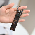 Keychain Spring Ring Old Pattern PU Leather Creative Car Metal Car Hanging Horseshoe Buckle Gift. 