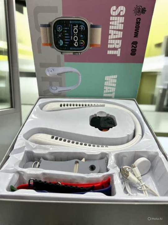 Crown%20Q200%20samart%20watch%20%20nack%20fan%20with%20samart%20watch%20with%207%20starp%20-%20Image%203