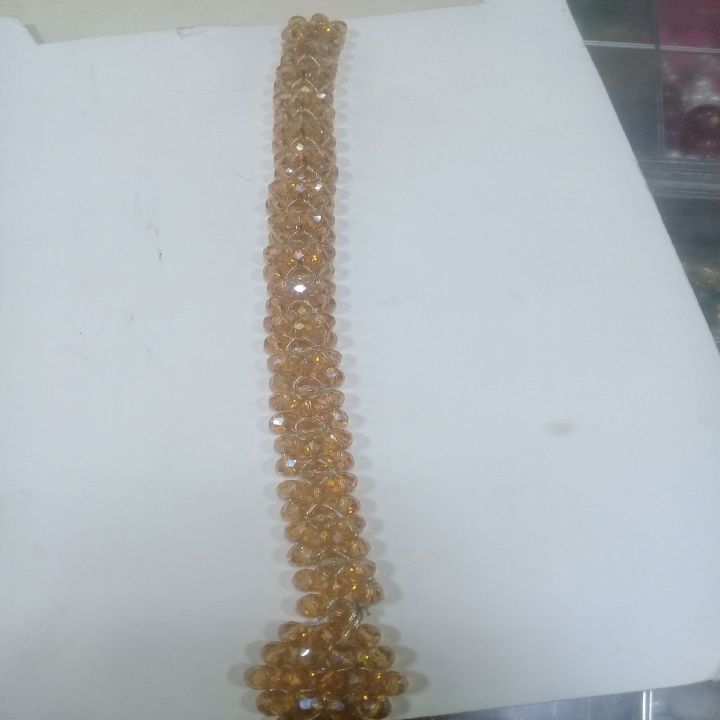 Crystal%20Button%20Patti%20Golden%20Colour%20-%20Image%202