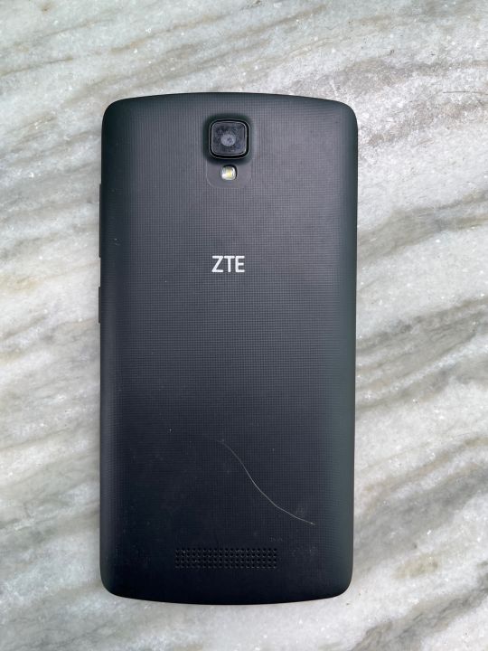 ZTE%20BLADE%20L5%20PLUS%20-%20Image%202