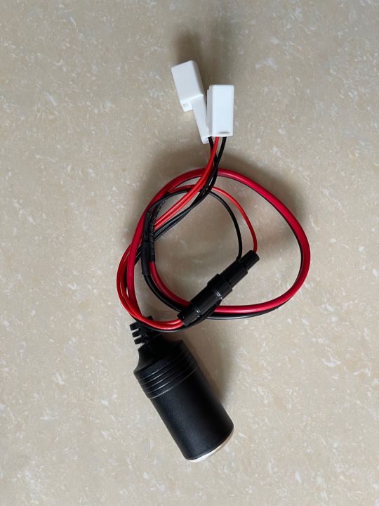 Y-socket%20cable%20Toyota%20universal%20socket%20with%20car%20socket%20-%20Image%202