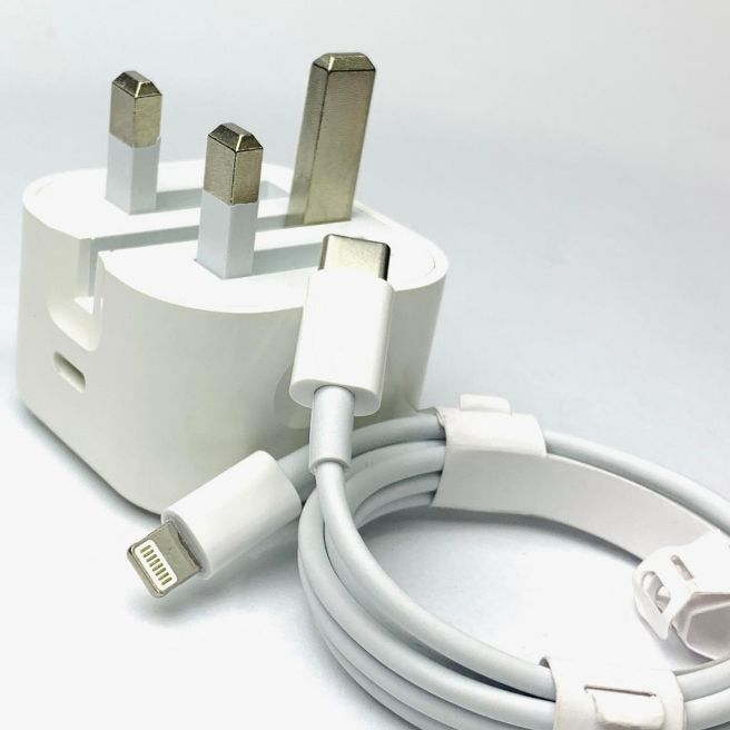 50Watt I-Phone Charger UK Three Pin For I-Phone X To 14 Pro Max Genuine And Quality Product