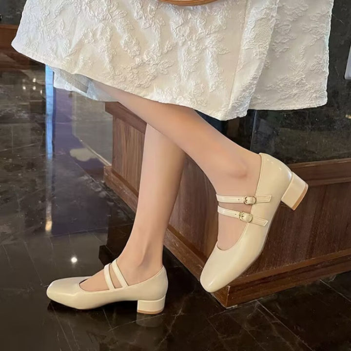 2025%20New%20Women's%20Burgundy%20Patent%20Leather%20Mary%20Jane%20Pumps%20-%20Vintage-Inspired%20Double%20Gold%20Buckle%20Low%20Block%20Heel%20Dress%20Shoes%20-%20Image%205