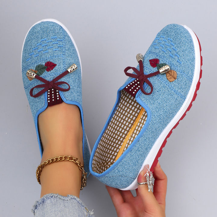 Spring%20New%20Women's%20Casual%20Sports%20Shoes%20Comfortable,%20Breathable,%20Lightweight,%20Wear%20Resistant%20Lazy%20Shoes,%20Soft%20Soled%20Flat%20Shoes%20-%20Image%205