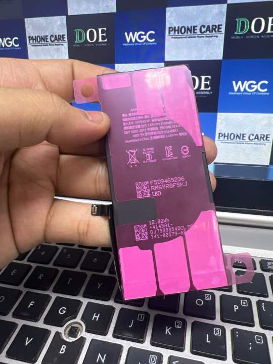 iPhone%2011%20battery%20replacement%20best%20quality%20original%20-%20Image%203