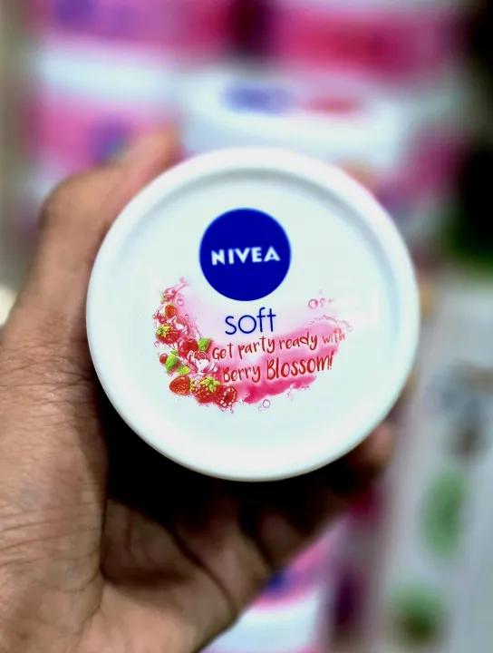Nivea%20soft%20cream.%20%E2%9D%A3%EF%B8%8F100ml%20-%20Image%209