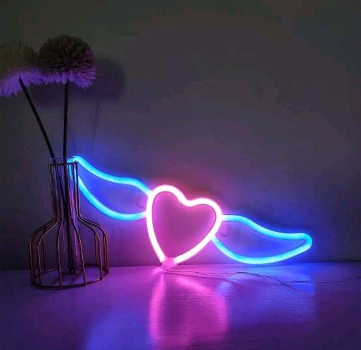 Customize%202%C3%971%20Feet%20Heart%20Neon%20Light%20Sign%20Red%20LED%20Hearts%20Neon%20Light%20Sign%20Love%20Neon%20Heart%20Signs%20for%20Bedroom%20Wall%20Decor,%20Valentines%20Day,%20Christmas,%20Brithday%20Gift%20to%20Girls,%20Friends%20Red%20and%20White%20-%20Image%203