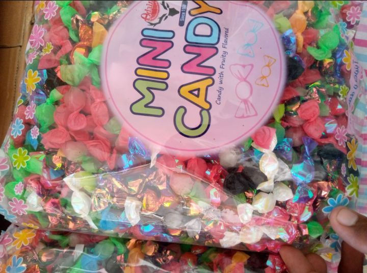 Mini%20Small%20Candy%20toffee%20full%20packet%20of%201kg%20with%20differrent%20flavours.%20-%20Image%208