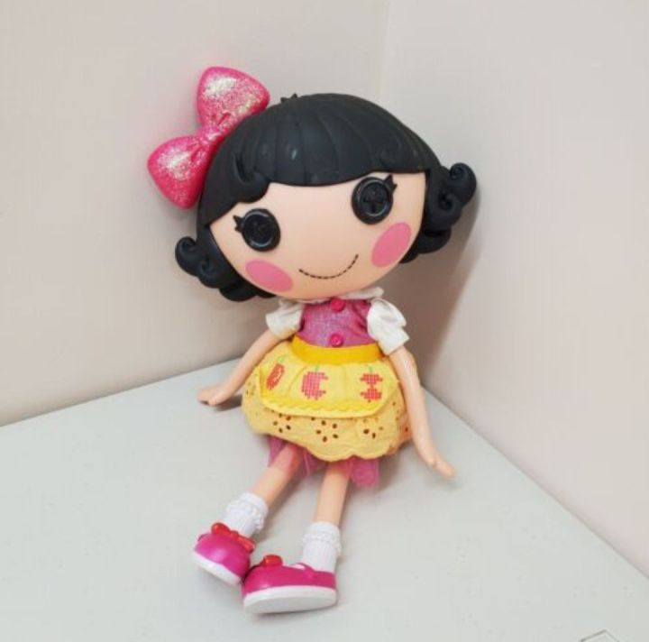 Lalaloopsy%20Snowy%20Fairest%20Collectable%20Doll%2012%20inch%20tall%20for%20girls%20-%20Image%202