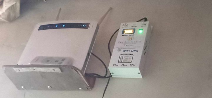 Wifi%20UPS%20(12v%201A)%2012000mah%20-%20Image%205