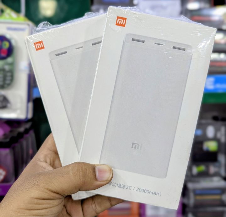 power%20bank%2020000%20mh%203%20ports%20at%20the%20charge%20-%20Image%209
