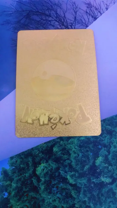 Pok%C3%A9mon%20card%20golden%20Charizard%20VMAX%20-%20Image%202