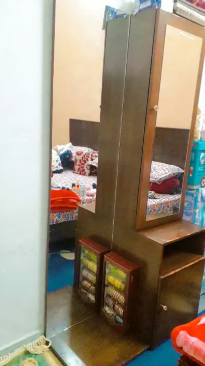 dressing%20tables%20-%20Image%202