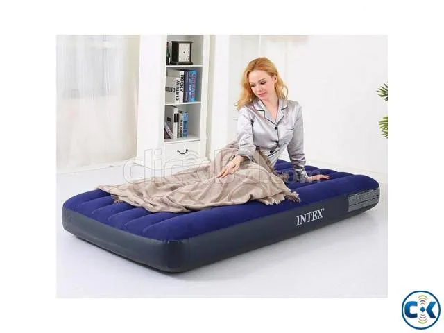 Super%20Premium%20Intex%20Double(2%20Person)%20Inflatable%20Air%20bed%20&%20Mattress%20%20with%20Electric%20Air%20Pump%20-%20Image%203