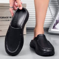Men chef shoes casual loafers waterproof and oil-proof kitchen work slip-on men shoes outdoor non-slip beach slippers large size. 