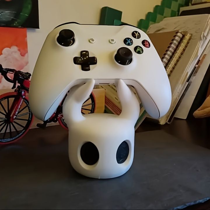 Creative%203D%20Printed%20Hollow%20Knight%20Game%20Controller%20Stand%20Retro%20Game%20Decor%20for%20Xbox%20PlayStation%20Switch%20Controllers%20-%20Image%207