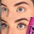 Essence I Love Extreme Crazy Volume Mascara. 