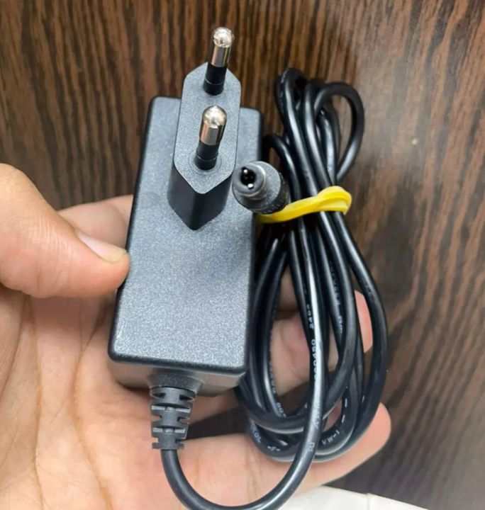 12v%201Amp%20Charger%2012v%20Adapter%20Branded%20Adapter%20%20for%20TP%20Link%20Router%20PTCL%20modem%20and%20CCTV%20Cam%20-%20Image%202