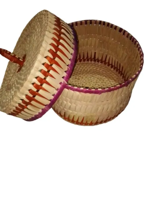 New%20Year%20-Aluth%20Awurudu%20Kawili%20Hamper%20with%20Traditional%20Pan/%20palmyra%20Container%20-%20Image%207