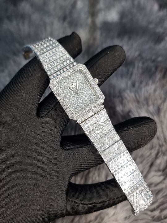 new%20fashionable%20styles%20watches%20for%20women's%20-%20Image%204