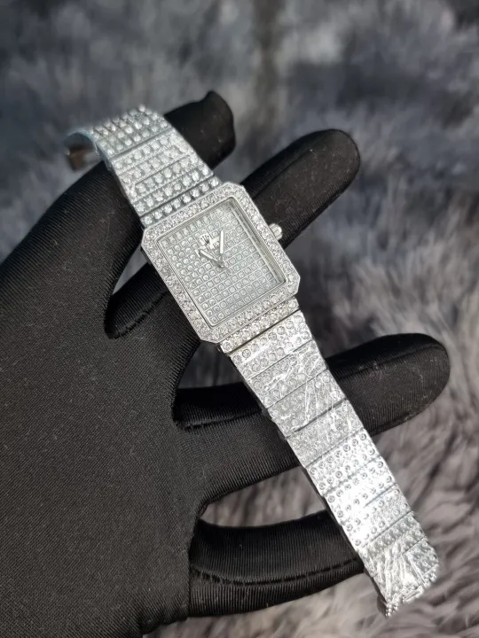 new%20fashionable%20styles%20watches%20for%20women's%20-%20Image%204