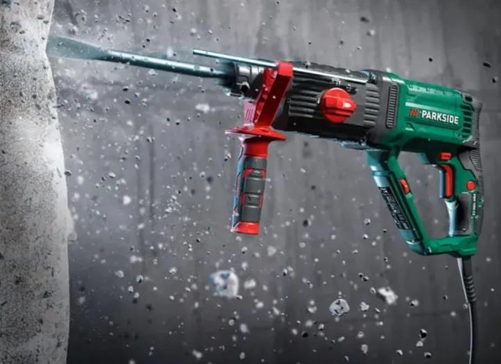 Parkside%20drill%20and%20chisel%20hammer%20tool%20PBH%201050%20B2%20with%20storage%20case%20-%20Image%205