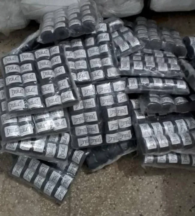 Hand%20Wrap%20Boxing%20Hand%20Wraps%20Hand%20Bandage%20Boxing%20Bandage%20Wrist%20Grips%20Hand%20Band%20MMA%20Wrist%20Band%20Boxing%20Fitness%20Gym%20Yoga%20(1%20Pair).%20-%20Image%206