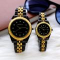 Couple watch Jodi k sath ki ghari. 