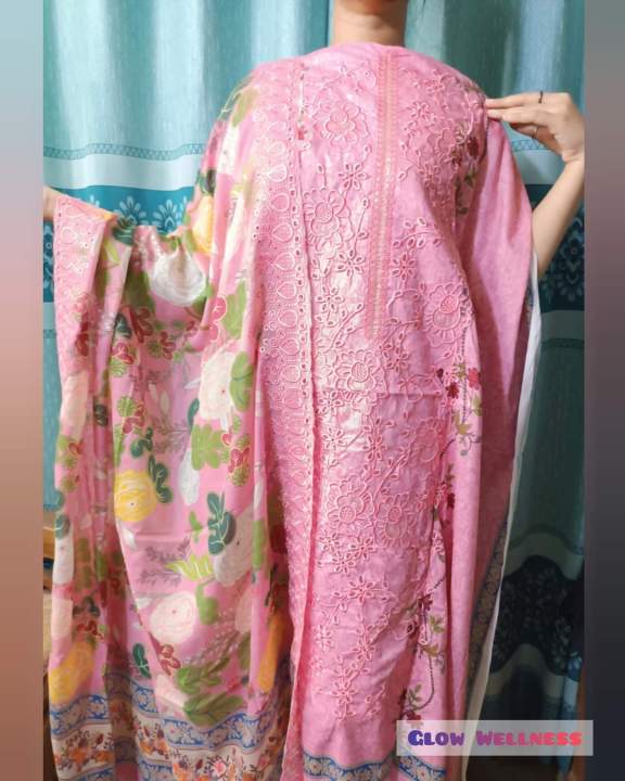 Embiodary%20Cutwork%20/%20panel%20Unstitched%20Cotton%20Three%20Piece%20Salwar%20Kamiz%20(3%20Piece)%20-%203%20Pice%20Dress%20-%20Image%202