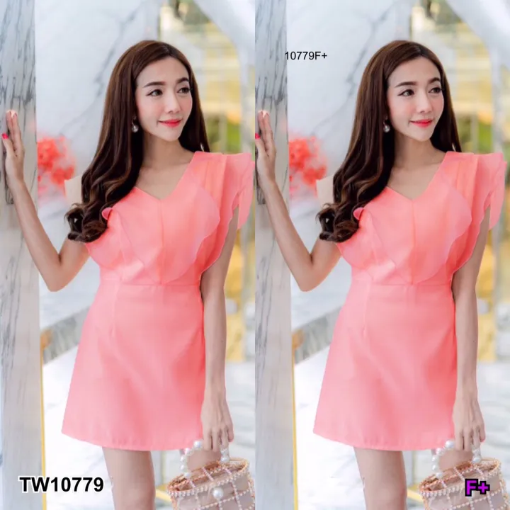 Tw10779%20off%20shoulder%20short%20dress%20with%20fish%20fins%20-%20Image%205