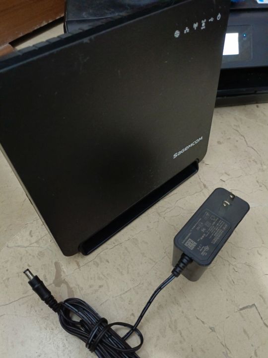 SAGEMCOM%20FAST%205260%20DUAL-BAND%20WIRELESS%20WI-FI%20ROUTER%20-%20Image%204