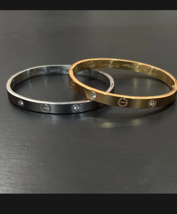 Beautiful%20shiny%20elegant%20branded%20yellow%20gold%20silver%20love%20bangle%20bracelet%20Kara%20for%20women%20and%20girls%20-%20Image%205