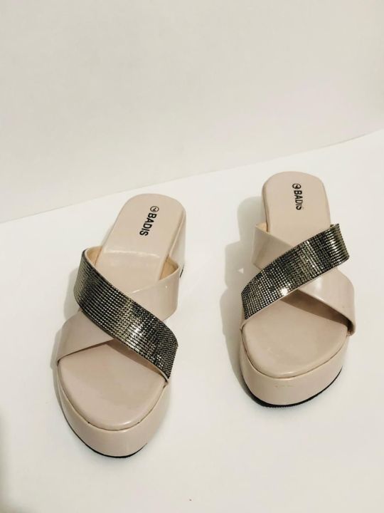 Stylish%20Premium%20Quality%20Heel%20Shoes%20for%20Girls,%20Elegant%20Design,%20Comfortable%20Fit%20-%20Image%209
