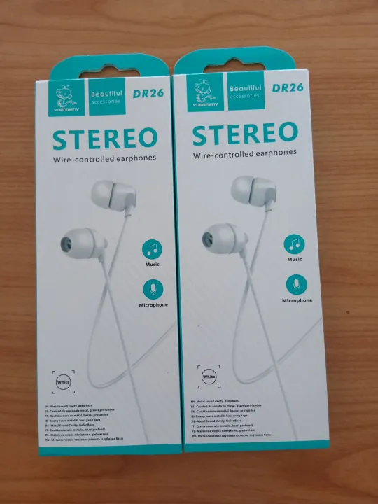 Vdenmenv%20DR26%20wire-controlled%20earphones%20with%20a%203.5mm%20audio%20jack.%20-%20Image%205