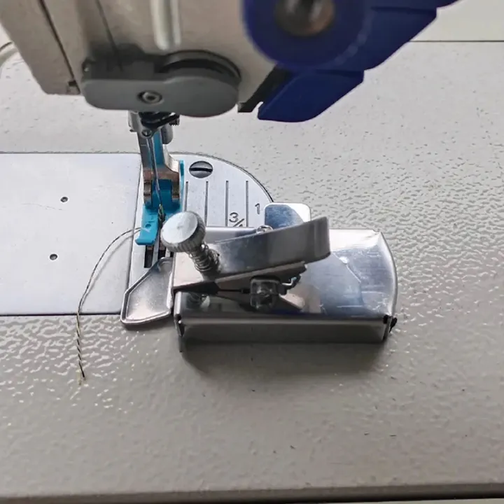 Upgraded%20Magnetic%20Seam%20Guide%20for%20Sewing%20Machine,Magnetic%20Seam%20Guide%20with%20Clip,Hemmer%20Guide,%20Seam%20Guide,%20Sewing%20Products%20&%20Tools%20-%20Image%204