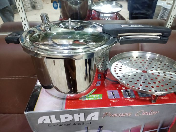 ALPHA%20PRESSURE%20COOKER%20DURABLE%20STAINLESS%20STEEL%209%20LITER%20-%20Image%202