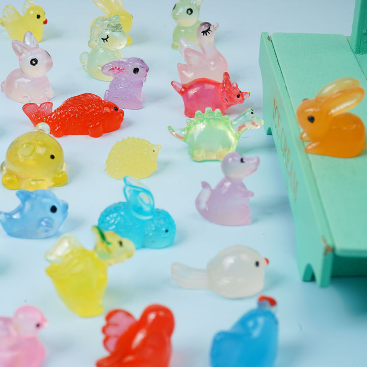 50%20PCS%20Luminous%20Mini%20Resin%20Animals%2050%20Styles%20Miniatures%20Glow%20in%20The%20Dark%20Tiny%20Little%20Figures%20to%20Hide%20Small%20Duck%20Figures%20-%20Image%204