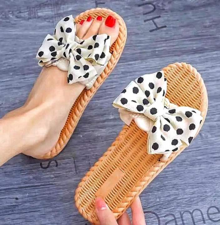 Stylish%20Women%E2%80%99s%20Flat%20Sandals%20%E2%80%93%20Soft%20Sole%20Polka%20Dot%20Design%20-%20Image%205