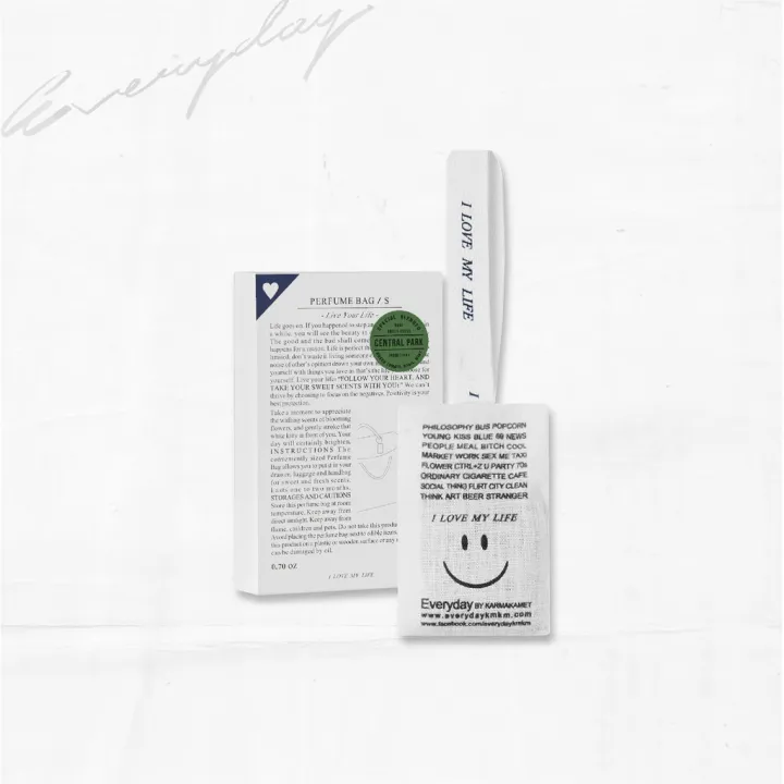 20g%20long%20fragrant%20bag.%20Karmakamet%20is%20ideal%20to%20put%20in%20drawer,%20travel%20bag%20to%20spread%20the%20fragrance,%20small%20sachet,%20portable%20sachet,%20fragrance%20bag,%20deodorizing%20bag.%20-%20Image%202