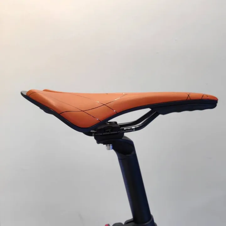 2025NEW%20Bicycle%20Saddle%20Breathable%20Hollow%20Design%20PU%20Leather%20Soft%20Comfortable%20Seat%20MTB%20Mountain%20Road%20Bike%20Cushion%20Cycling%20Parts%20-%20Image%206