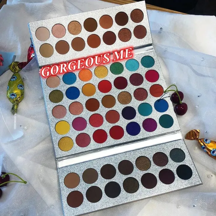 Gorgeous%20Eyeshadow%20Kit%20%E2%80%93%20Long%20Lasting%2018%20Color%20Palette%20%E2%80%93%20High%20Pigmented%20Matte%20&%20Shimmer%20Eye%20Makeup%20%E2%80%93%20Smooth%20Blendable%20Shades%20-%20Image%202