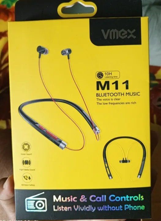 VMEX%20M11%20Bluetooth%20Neckband%20Headphones%20-%20Wireless%20Sports%20Earphones%20-%20Image%202