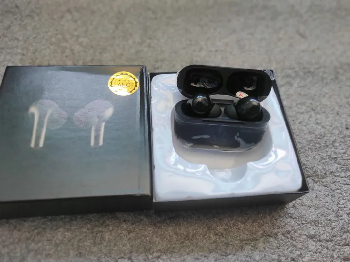 True%20Wireless%20Bluetooth%20Airpods%20-%20Image%203