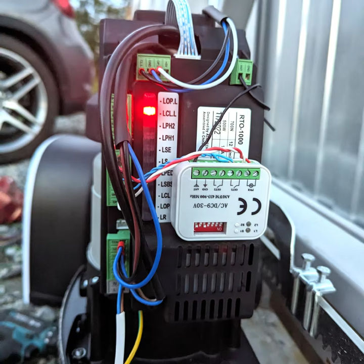 Tuya%20Smart%20WIFI%20300-900MHz%20RF%20Garage%20Door%20Gate%202CH%20Receiver%20Controller%20Switch%20433MHz%20868mhz%20Transmitter%20/%20Command%20Opener%20Alexa%20-%20Image%205