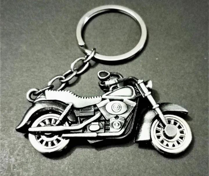 Metallic%20bike%20keychain%20with%20rotating%20wheels%20-%20Image%204