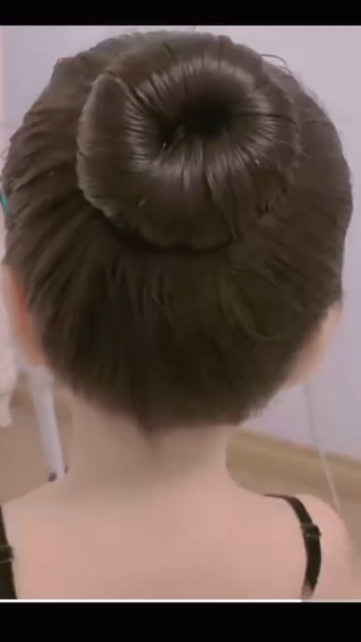 Hair Bun Maker Tool for Girls – Easy Joora Roller | Adjustable Size & Natural Hair Colors