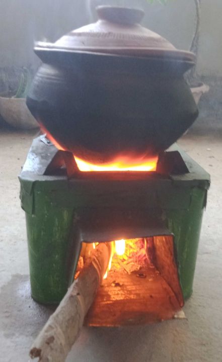 Portable%20Green%20Chula:%20Enjoy%20Convenient%20Cooking%20Anywhere%20With%20This%20Portable%20Green%20Stove%20-%20Image%206