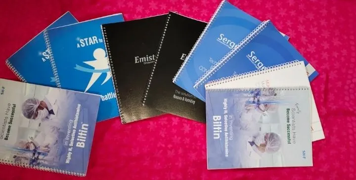 New%20Colour%20and%20deign%20Note%20Book/%20Pad%205%20pc%20(8.8%20%C3%976.7)%20inches%20average%20page%2090/100%20-%20Image%208