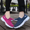 New Women's light Shoes Soft soled Breathable Sneakers Casual middle elderly shoe Couple's Anti slip comfort shoes Zapatos Mujer. 